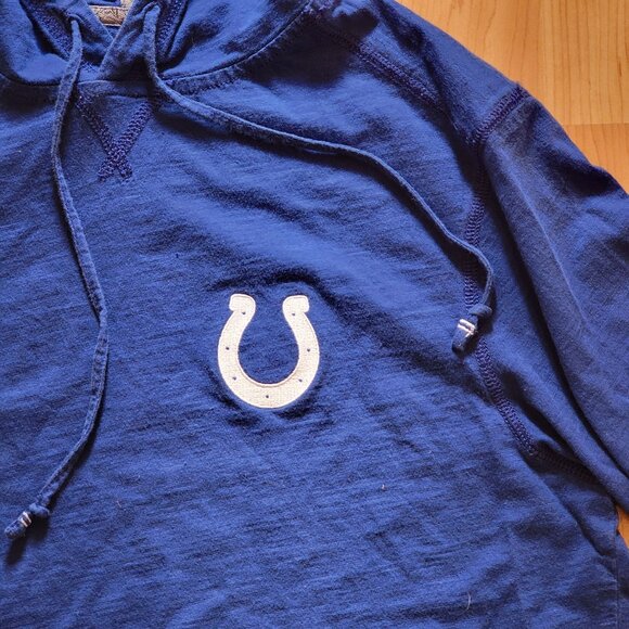 Tommy Bahama NFL Indianapolis Colts Long Sleeved Hoodie - S - Picture 4 of 8